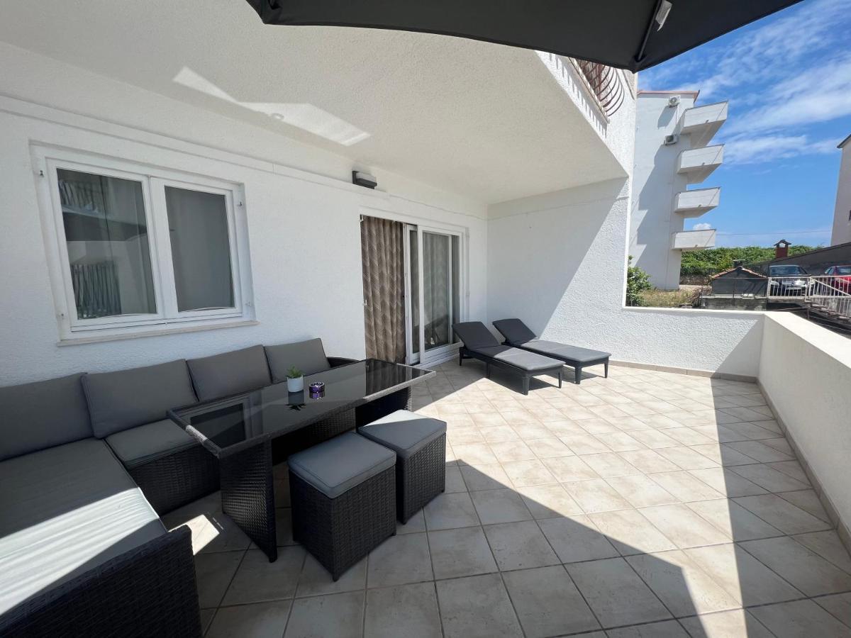Apartment Gabi Сплит Екстериор снимка